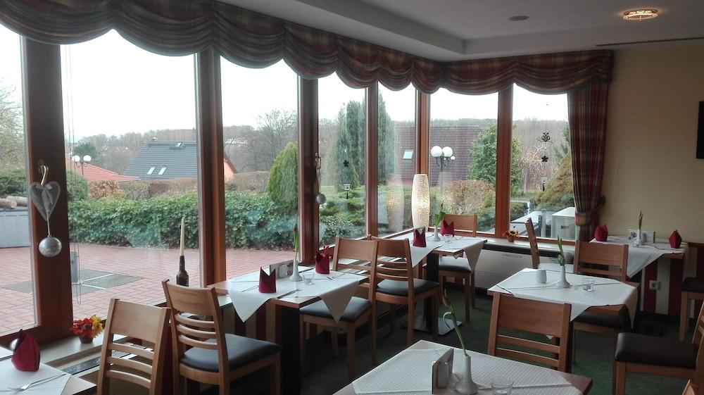 Landhotel Dresde Extérieur photo