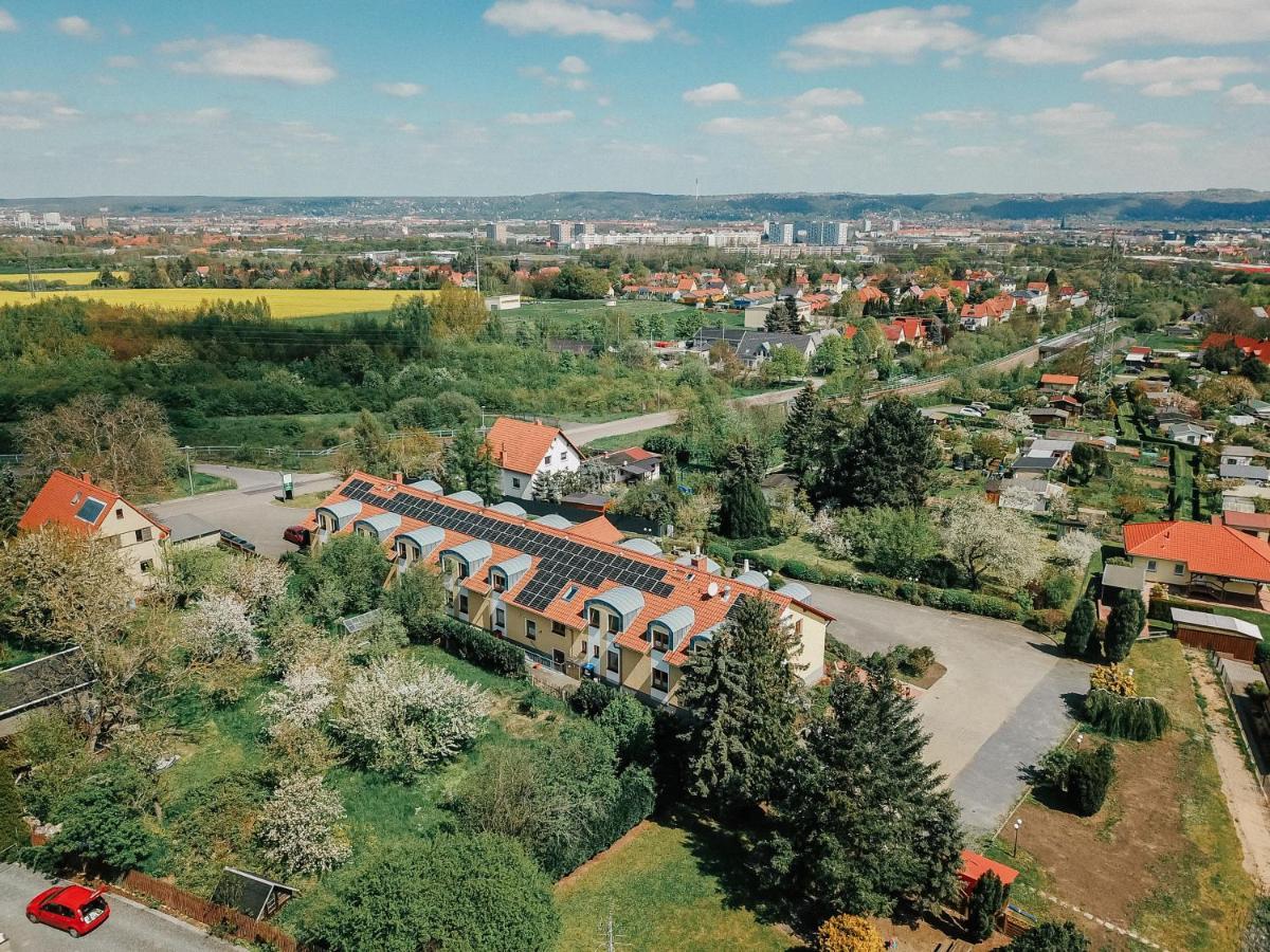 Landhotel Dresde Extérieur photo