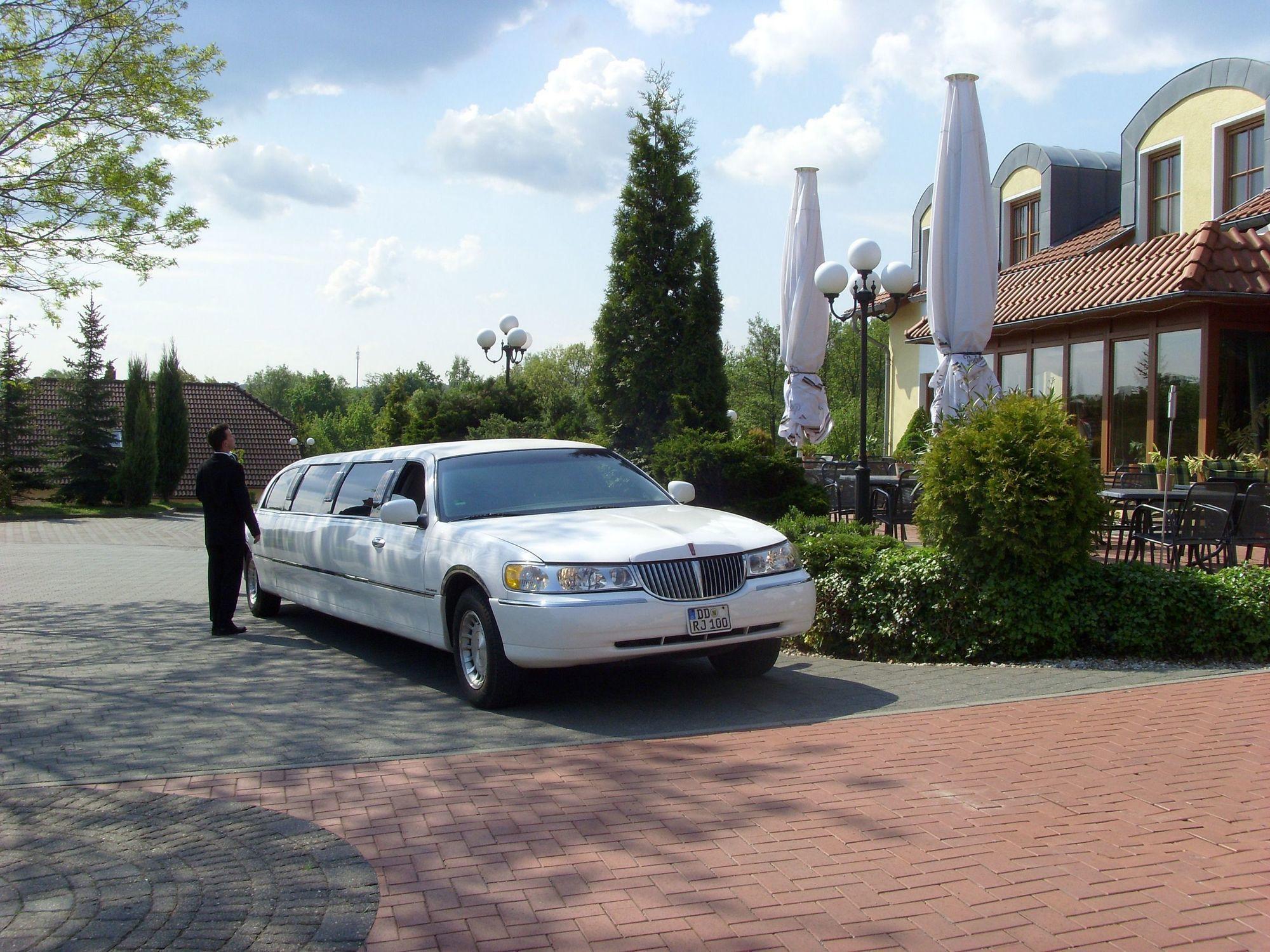 Landhotel Dresde Extérieur photo