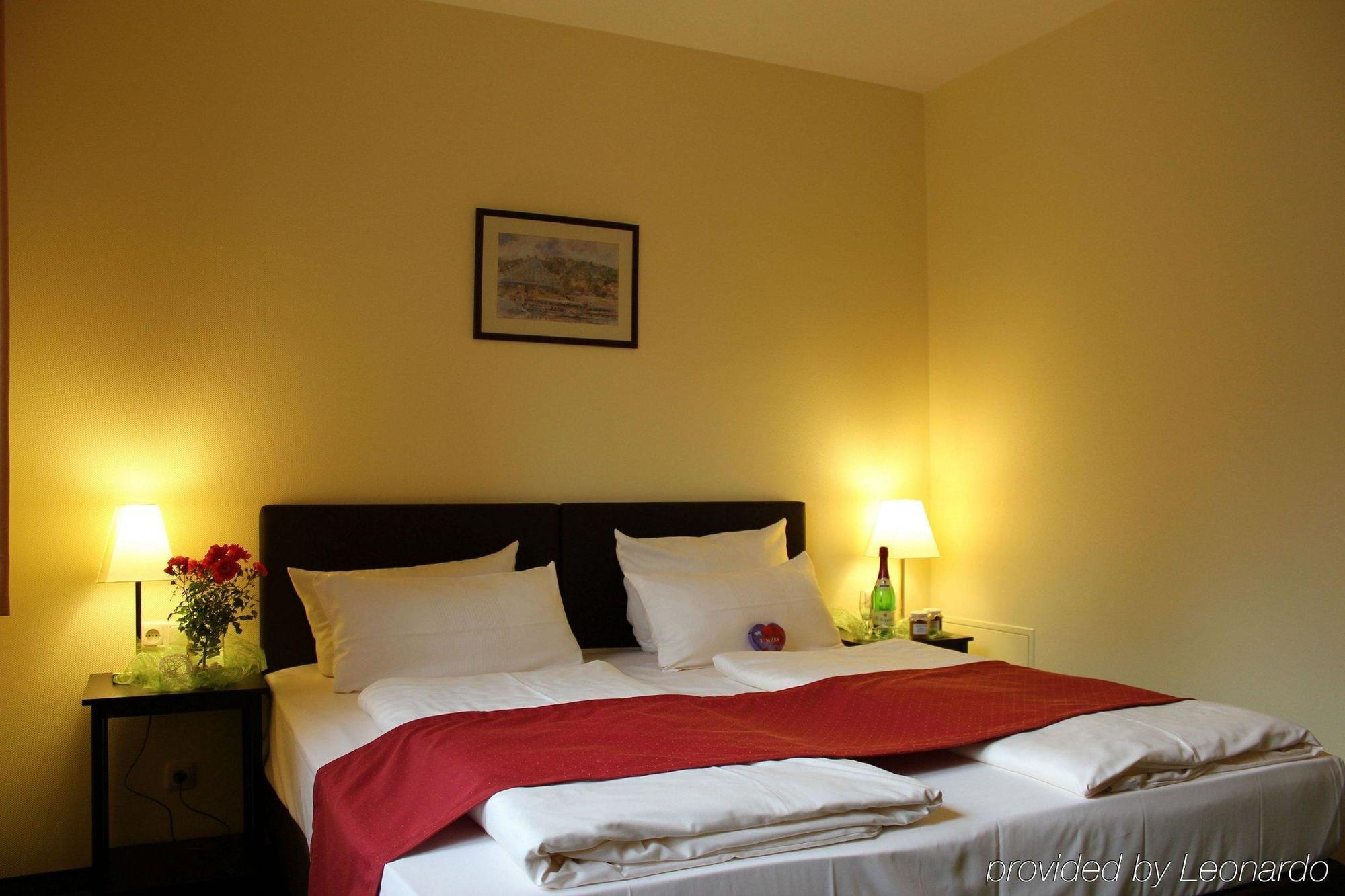 Landhotel Dresde Extérieur photo